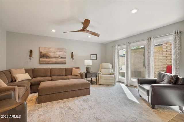 7905 E PLAZA Avenue, Scottsdale, AZ 85250