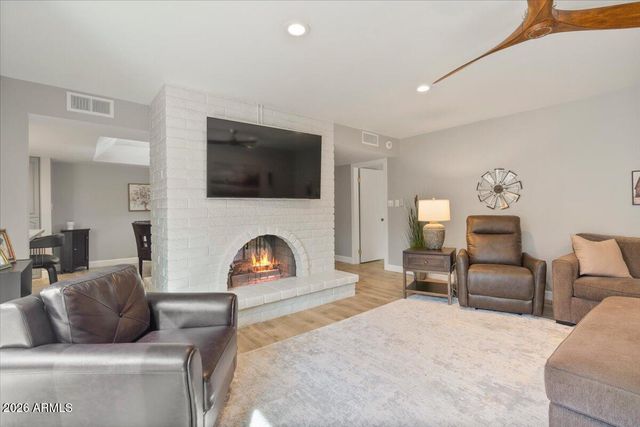 7905 E PLAZA Avenue, Scottsdale, AZ 85250