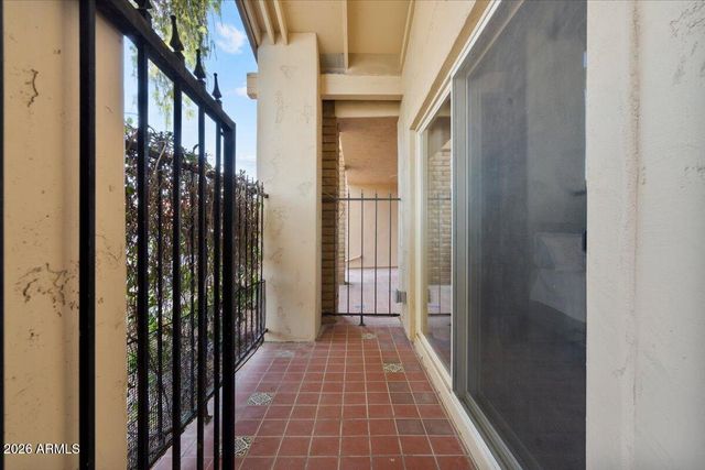 7905 E PLAZA Avenue, Scottsdale, AZ 85250