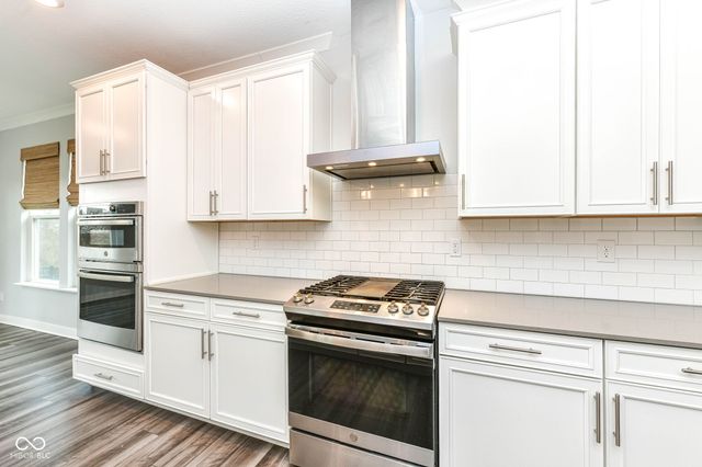 10436 Grimshaw Drive, Fishers, IN 46040