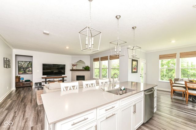 10436 Grimshaw Drive, Fishers, IN 46040