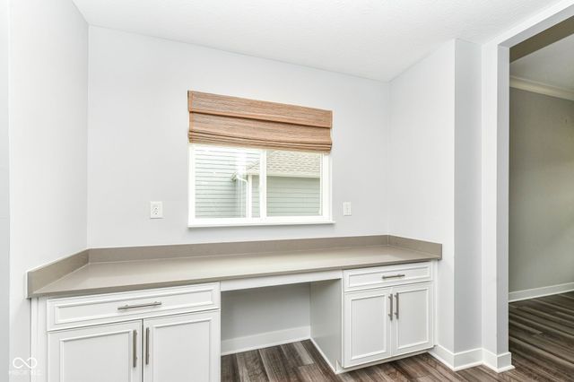 10436 Grimshaw Drive, Fishers, IN 46040