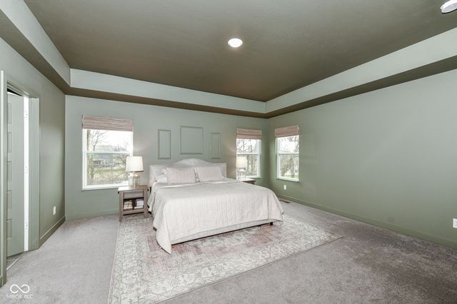 10436 Grimshaw Drive, Fishers, IN 46040