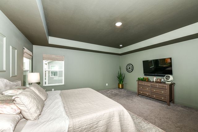 10436 Grimshaw Drive, Fishers, IN 46040