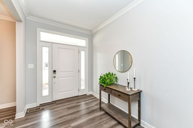 10436 Grimshaw Drive, Fishers, IN 46040