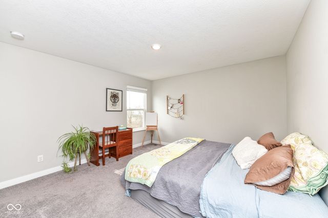 10436 Grimshaw Drive, Fishers, IN 46040