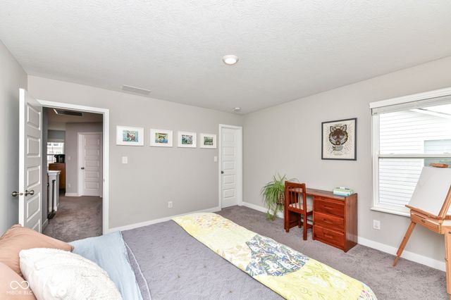 10436 Grimshaw Drive, Fishers, IN 46040