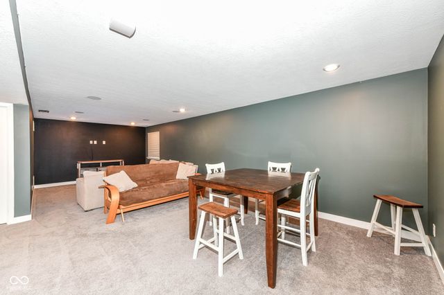 10436 Grimshaw Drive, Fishers, IN 46040