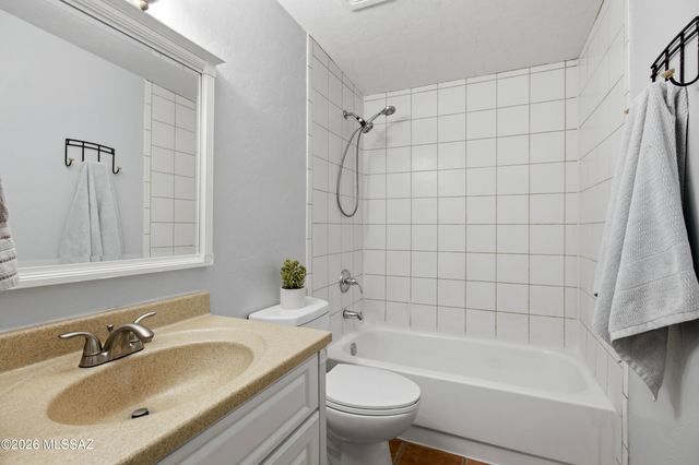 2812 W Calle Ocio, Tucson, AZ 85741