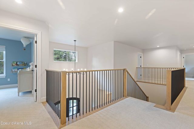 287 Mesa Dr, Athol, ID 83801