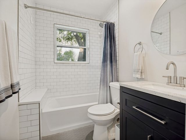 2236 Hartline Drive, Dallas, TX 75228