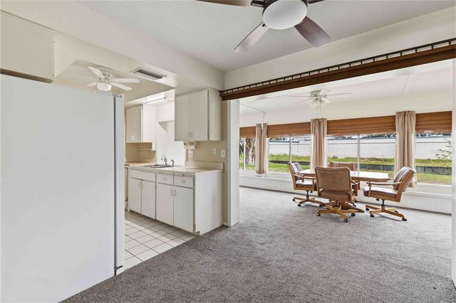 4001 CHINABERRY ROAD, Bradenton, FL 34208