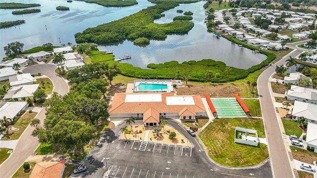 4001 CHINABERRY ROAD, Bradenton, FL 34208