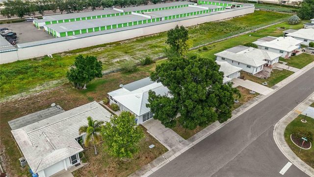 4001 CHINABERRY ROAD, Bradenton, FL 34208