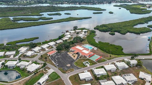 4001 CHINABERRY ROAD, Bradenton, FL 34208