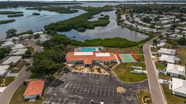4001 CHINABERRY ROAD, Bradenton, FL 34208