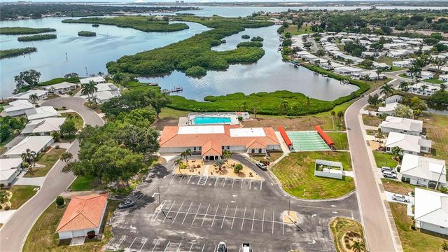 4001 CHINABERRY ROAD, Bradenton, FL 34208