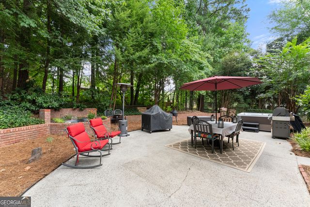 7250 Scotshire Way, Cumming, GA 30040