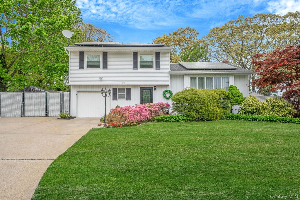 131 Ruland Road, Selden, NY 11784