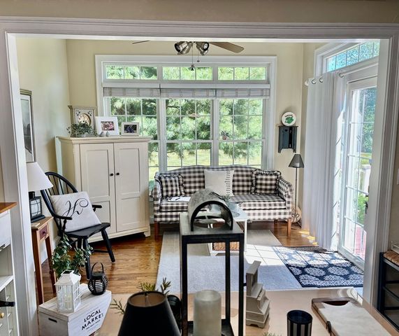 30 Wynnfield Circle 30, Southwick, MA 01077