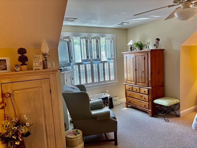 30 Wynnfield Circle 30, Southwick, MA 01077