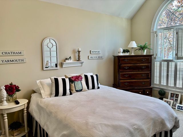 30 Wynnfield Circle 30, Southwick, MA 01077