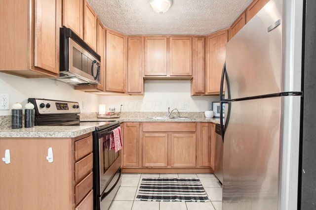 3027 Sunset Drive, Columbus, OH 43202