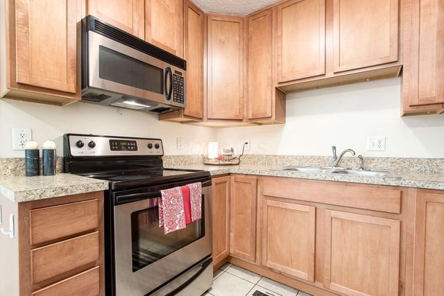 3027 Sunset Drive, Columbus, OH 43202