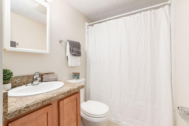 3027 Sunset Drive, Columbus, OH 43202