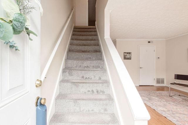 3027 Sunset Drive, Columbus, OH 43202