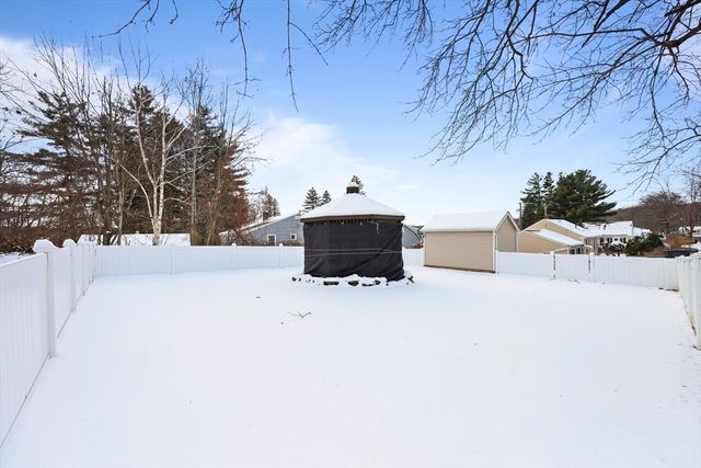 90 Cheshire Rd, Pittsfield, MA 01201