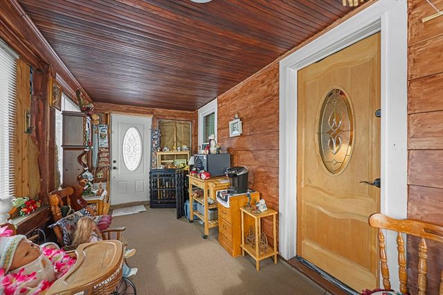 90 Cheshire Rd, Pittsfield, MA 01201