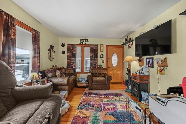 90 Cheshire Rd, Pittsfield, MA 01201