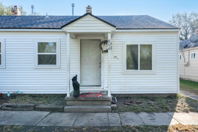 804-806 S Terrace Dr, Wichita, KS 67218