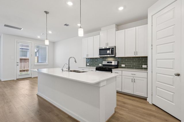 1126 Cedar Place Lane, Missouri City, TX 77459