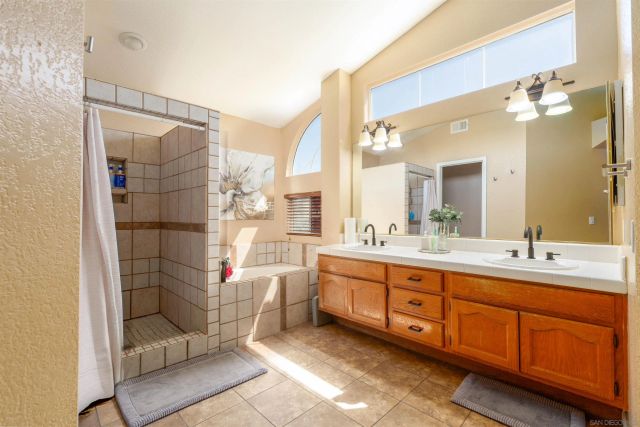 40976 Cardinal Flower Dr., Murrieta, CA 92562