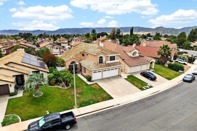 40976 Cardinal Flower Dr., Murrieta, CA 92562
