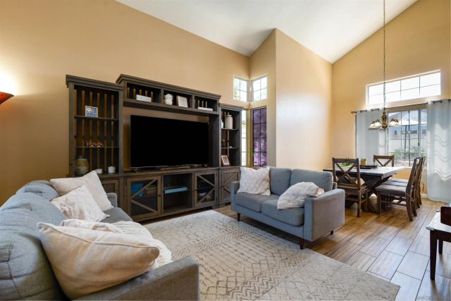 40976 Cardinal Flower Dr., Murrieta, CA 92562