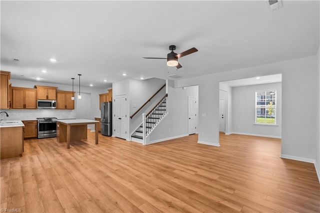 7567 Buckhaven Forest Drive, Kernersville, NC 27284