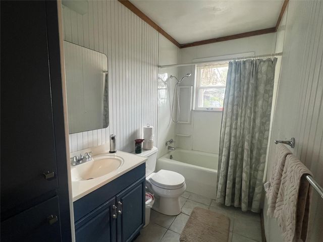 2144 Wendt Road, Bellville, TX 77418