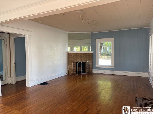 471 Fairmount Avenue, Ellicott, NY 14701