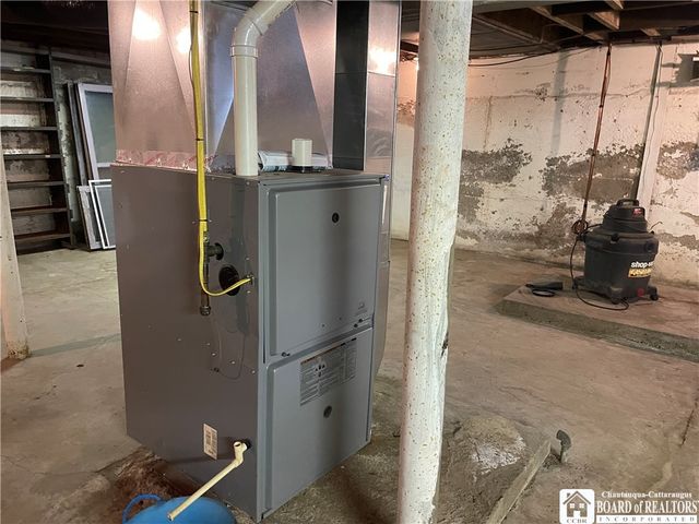 471 Fairmount Avenue, Ellicott, NY 14701