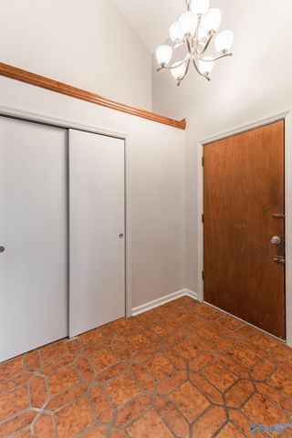 401 Hobbs Road, Huntsville, AL 35803