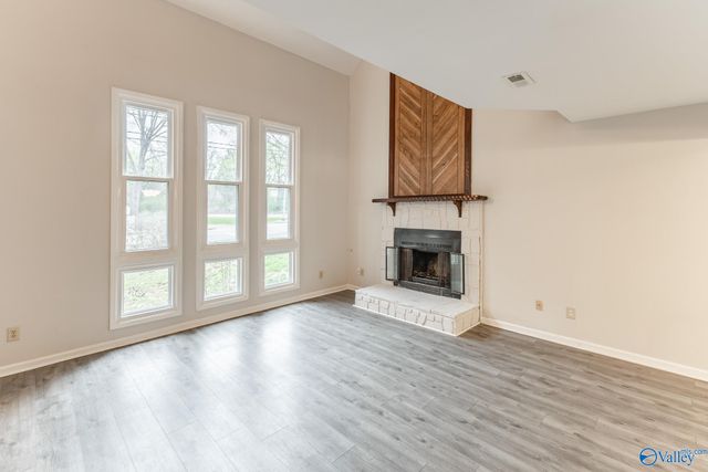 401 Hobbs Road, Huntsville, AL 35803