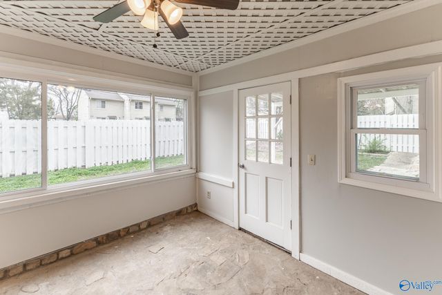 401 Hobbs Road, Huntsville, AL 35803