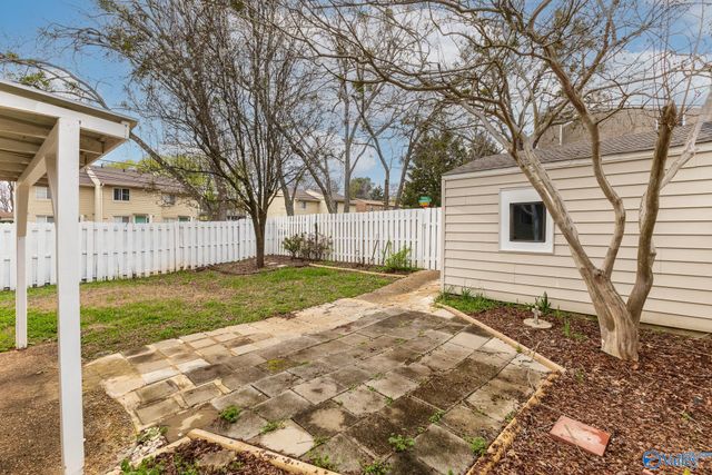 401 Hobbs Road, Huntsville, AL 35803