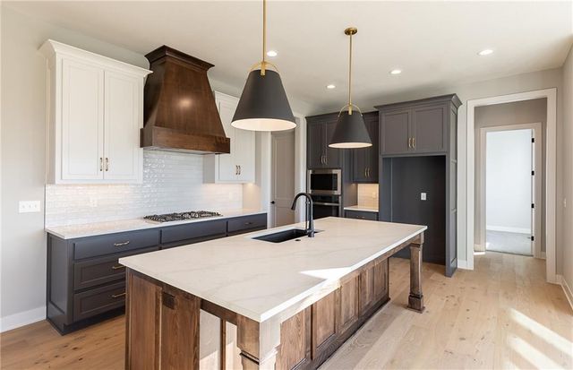 18504 Windsor Street, Overland Park, KS 66085
