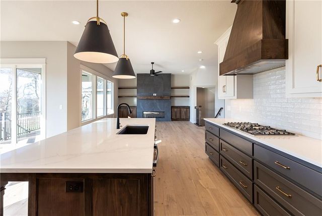 18504 Windsor Street, Overland Park, KS 66085