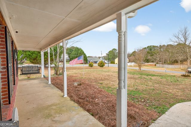 701 Muirfield Drive, Winder, GA 30680