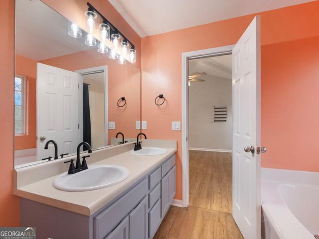 8755 Covestone Drive, Gainesville, GA 30506